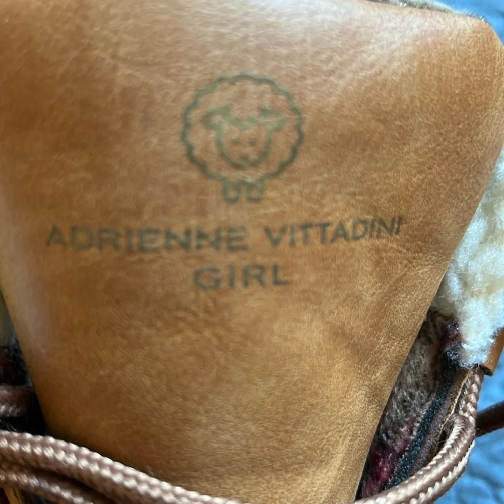 Adrienne Vittadini Girl’s duck‎ boots Size 2